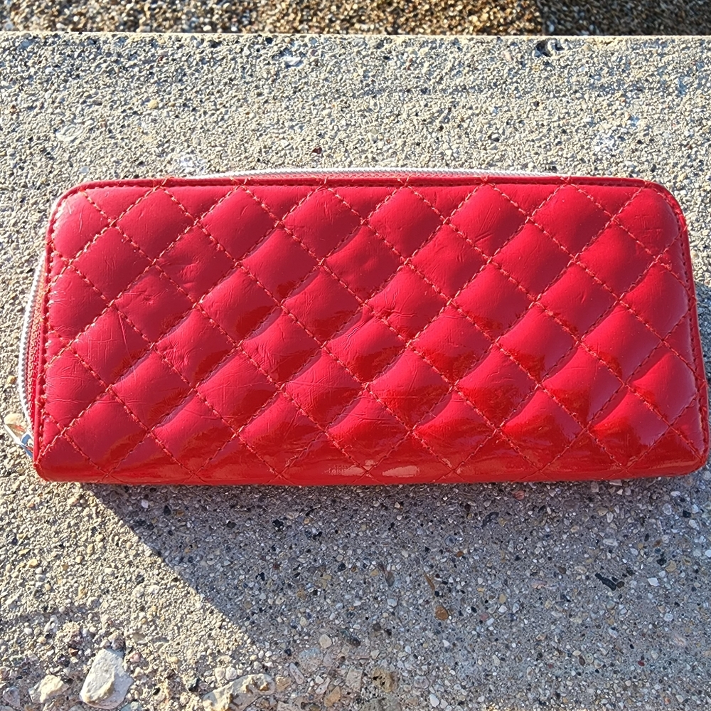 Red patent leather quilted Claire's boutique accordion wallet